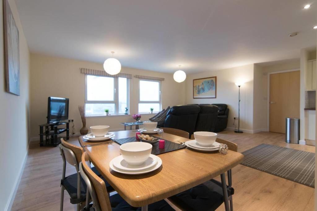 Appartement Executive 2 Bed 2 Bath - Free Parking à Glasgow Extérieur photo