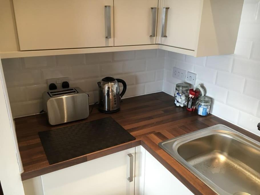 Appartement Executive 2 Bed 2 Bath - Free Parking à Glasgow Extérieur photo