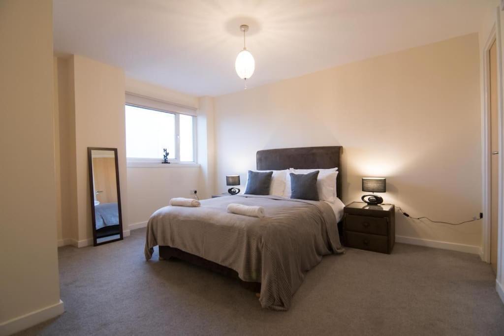Appartement Executive 2 Bed 2 Bath - Free Parking à Glasgow Extérieur photo