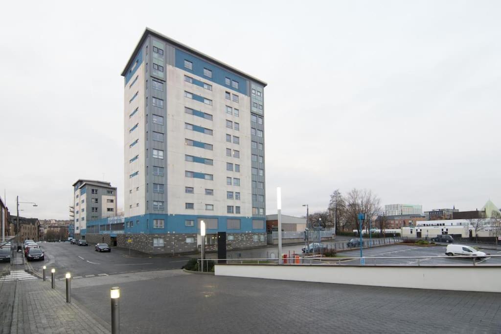 Appartement Executive 2 Bed 2 Bath - Free Parking à Glasgow Extérieur photo